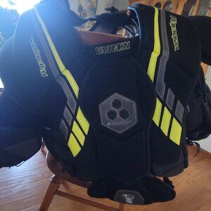 Vaughn Velocity V8 Intermediate XXL chesty